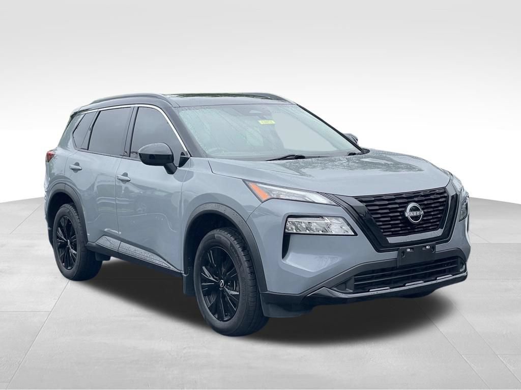 Certified 2023 Nissan Rogue SV w/ SV Premium B Package AWD/4WD image 3