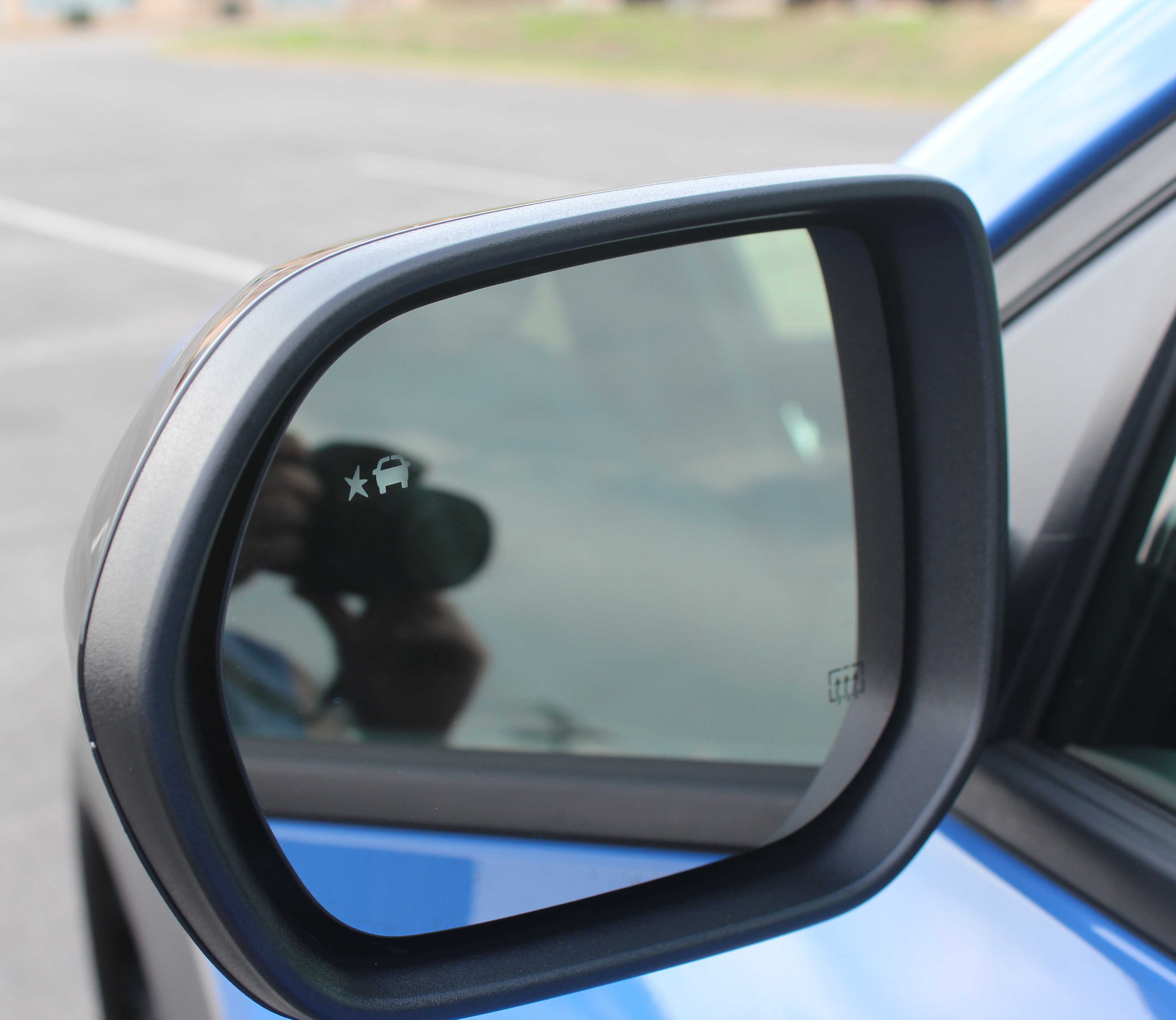 New 2025 GMC Terrain Elevation w/ Elevation Premium Package image 3