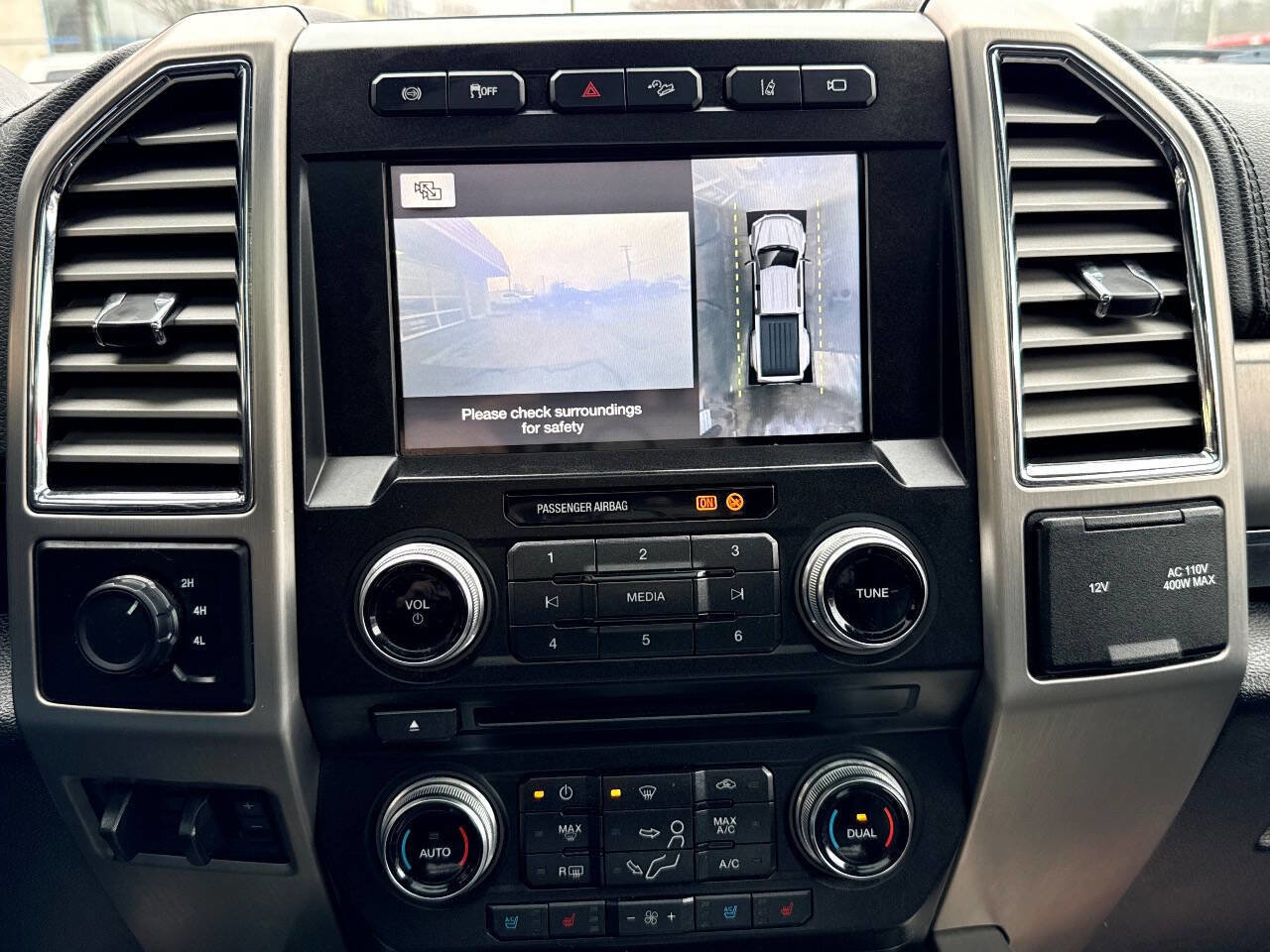 Used 2017 Ford F350 Platinum w/ Platinum Ultimate Package image 35