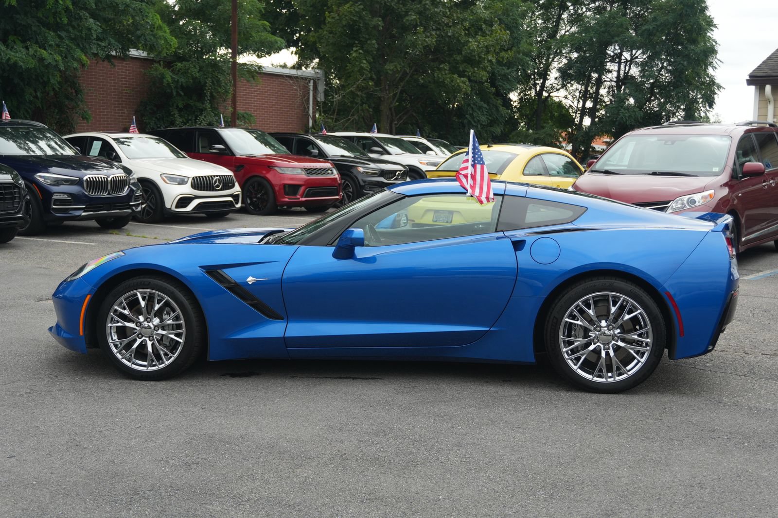 Used 2016 Chevrolet Corvette Stingray Coupe w/ 3LT Preferred Equipment Group RWD image 8