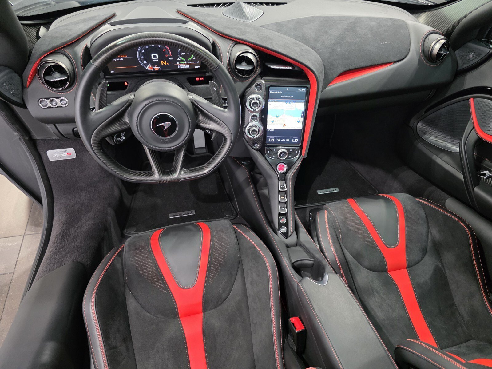 Used 2022 McLaren 720S Performance RWD image 9