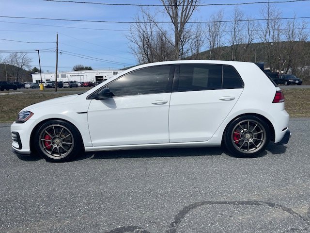 Used 2019 Volkswagen GTI SE w/ SE Experience Package FWD image 6