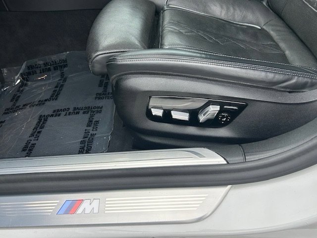 Used 2020 BMW 740i xDrive w/ M Sport Package AWD/4WD image 17