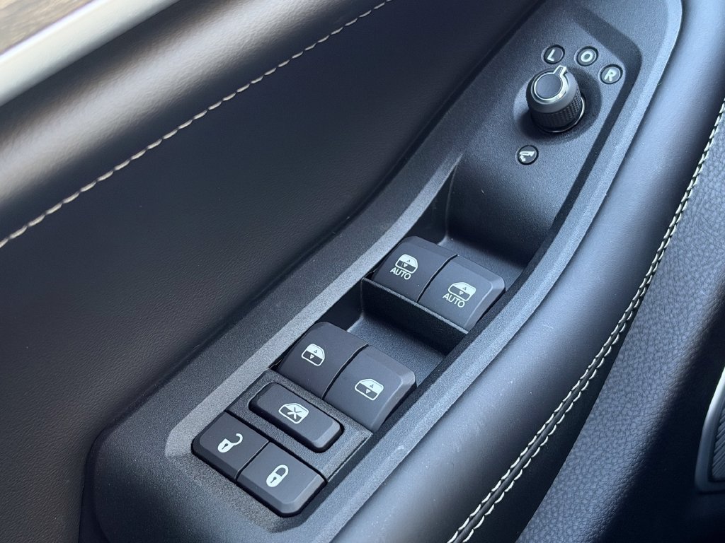 New 2027 Jeep Grand Cherokee L Limited AWD/4WD image 29