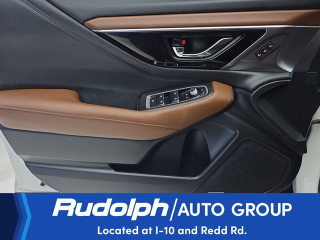 Used 2023 Subaru Outback Touring AWD/4WD image 11