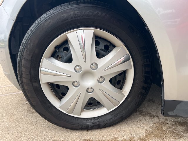 Used 2020 Ford Fusion S FWD image 15