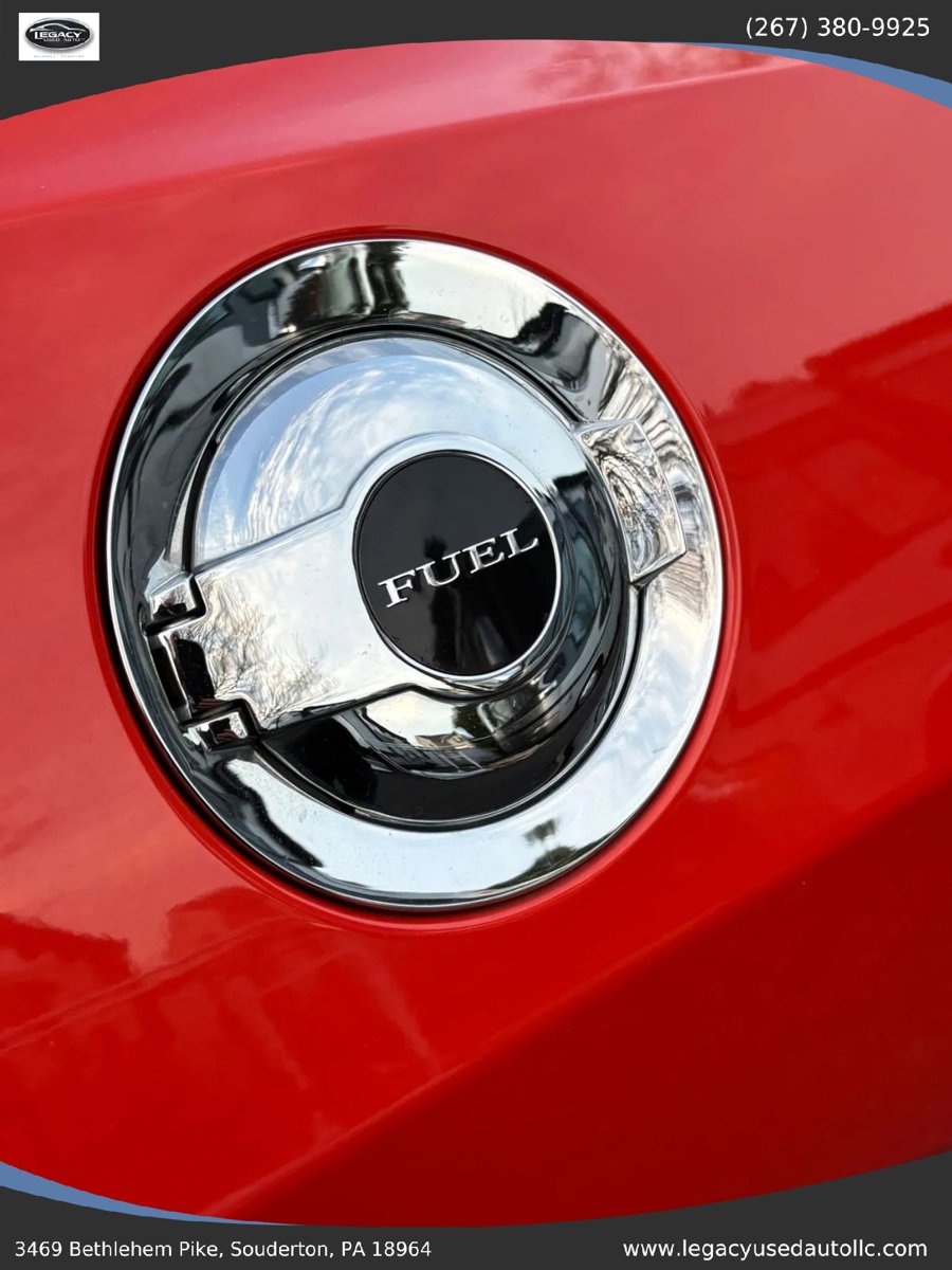 Used 2009 Dodge Challenger R/T RWD image 37