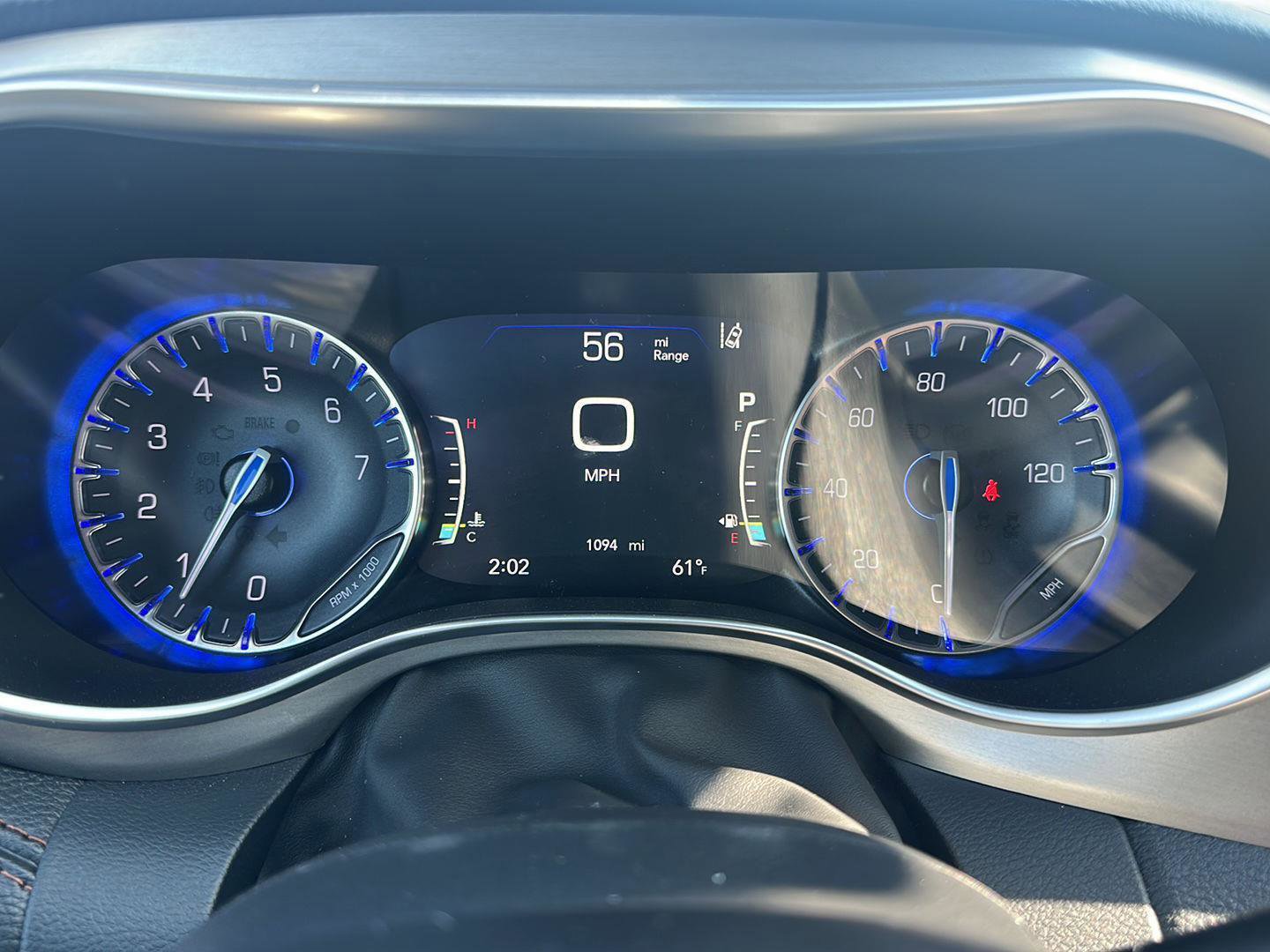 Used 2026 Chrysler Pacifica Pinnacle w/ Trailer Tow Group FWD image 78