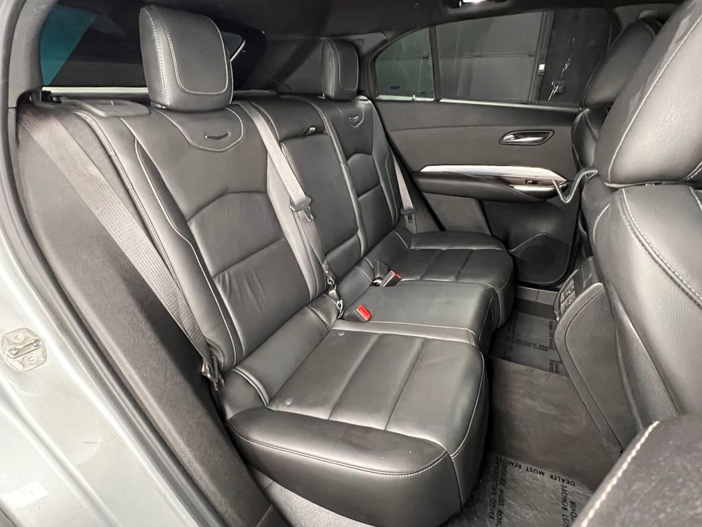 Used 2021 Cadillac XT4 Premium Luxury image 27