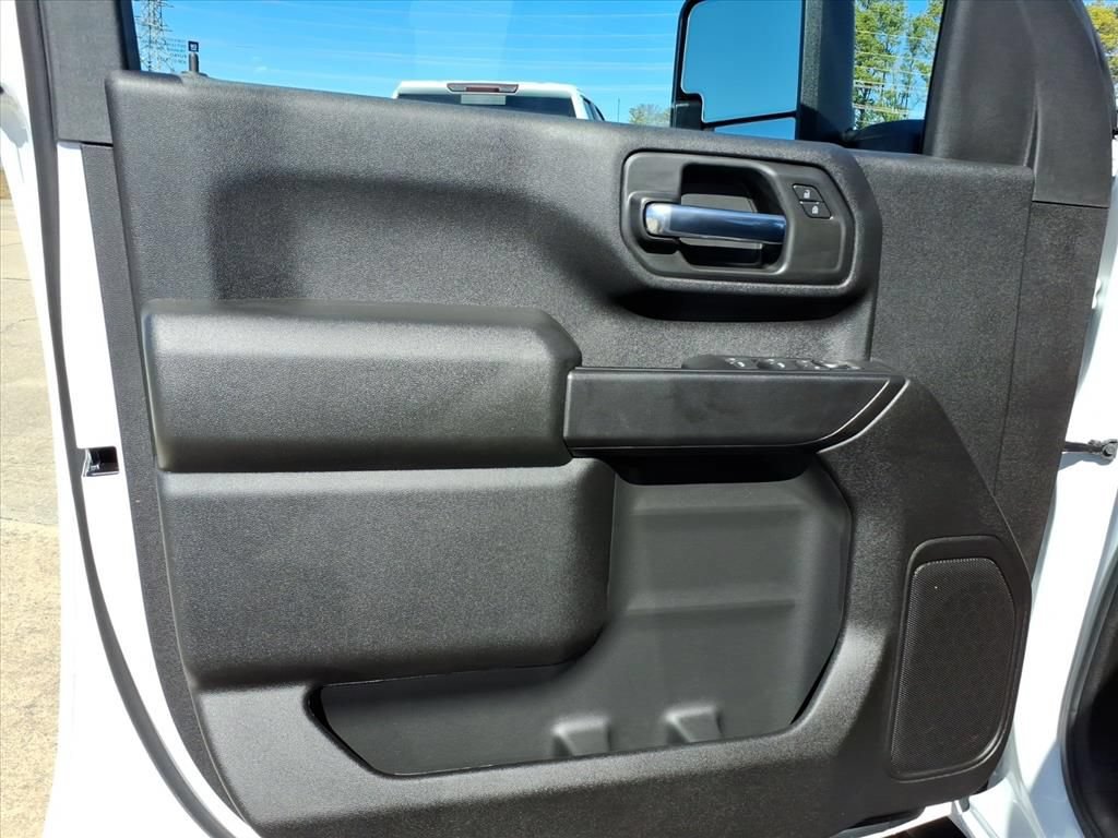 New 2026 GMC Sierra 3500 Pro w/ Convenience Package AWD/4WD image 13