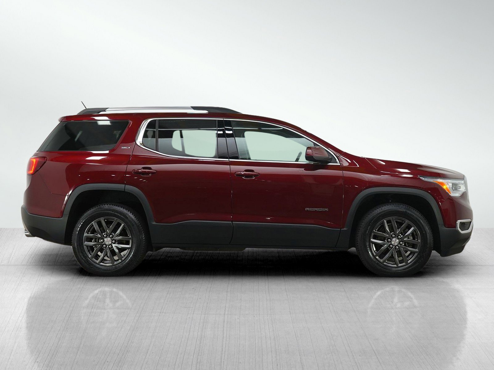 Used 2017 GMC Acadia SLT AWD/4WD image 6