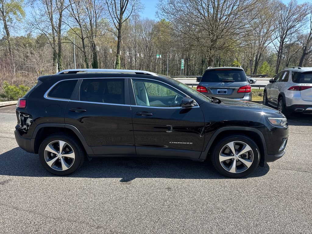 Used 2020 Jeep Cherokee Limited image 8