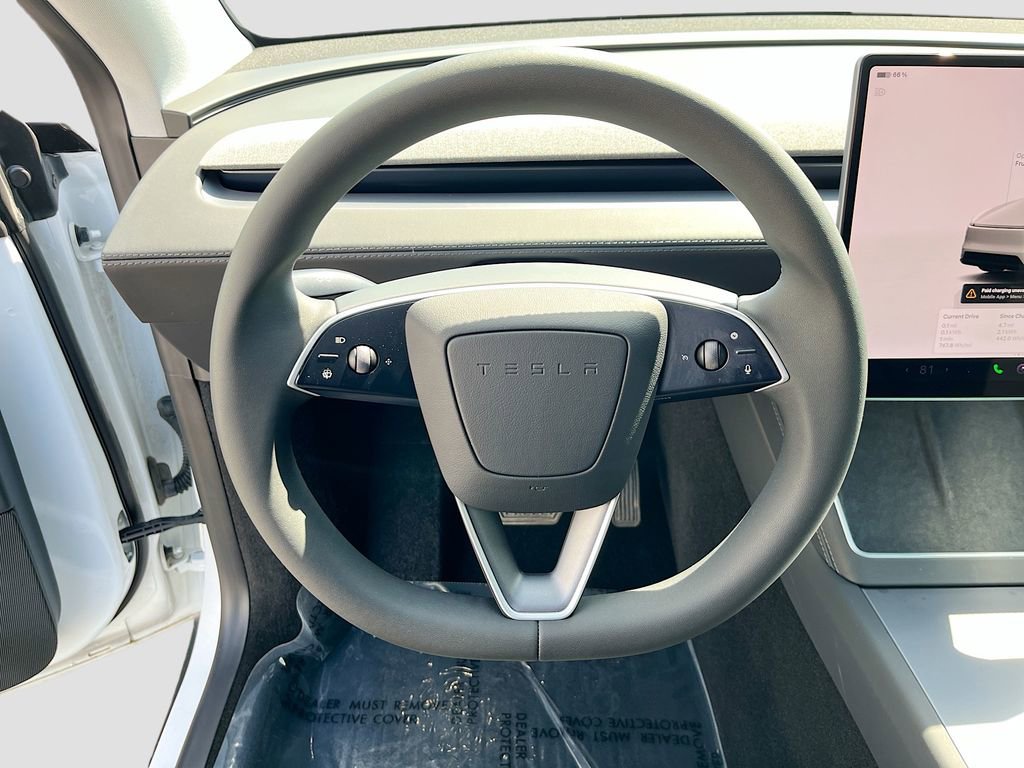 Used 2026 Tesla Model Y Long Range image 17