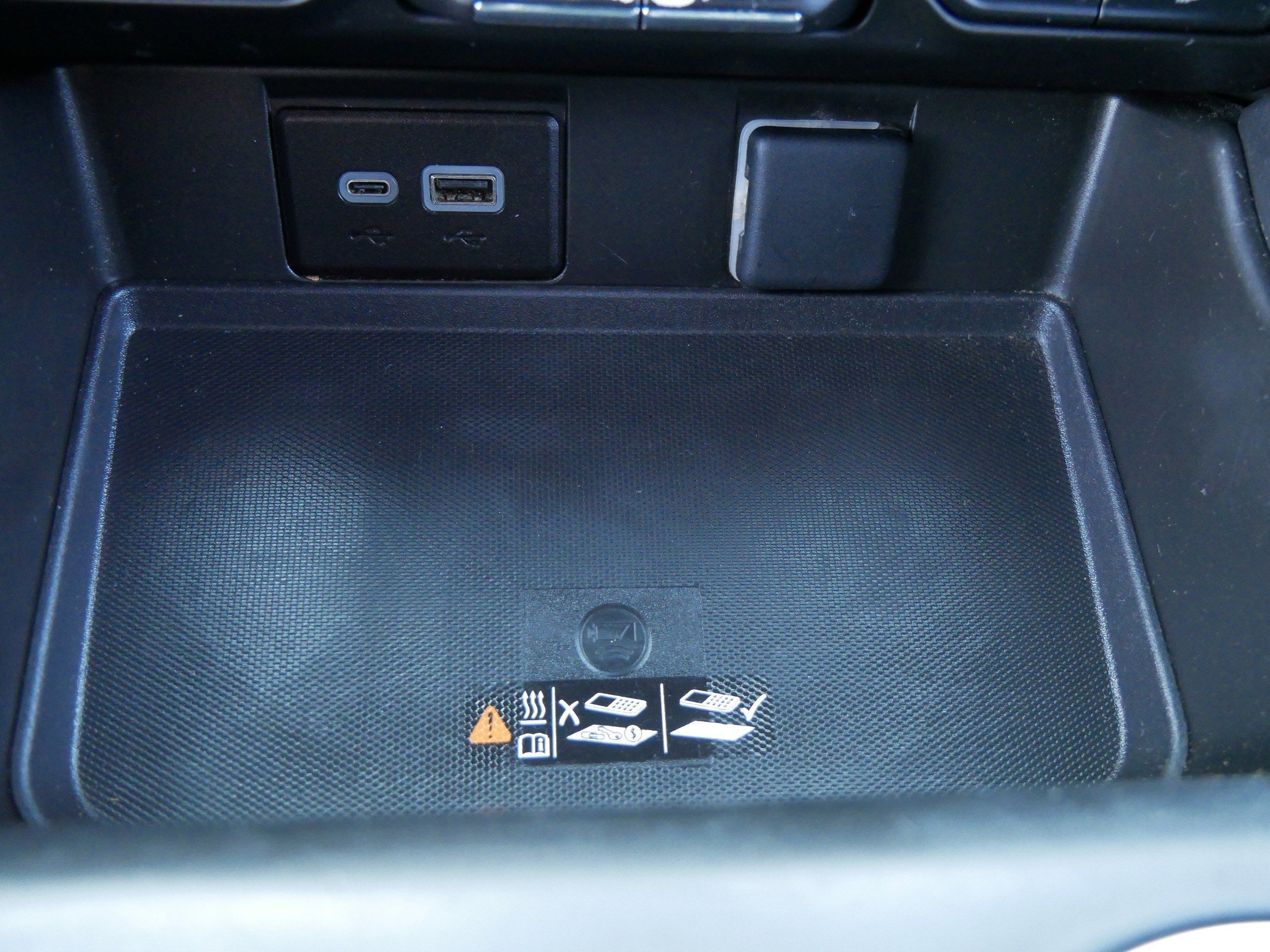 Used 2023 Chevrolet Tahoe LT image 32