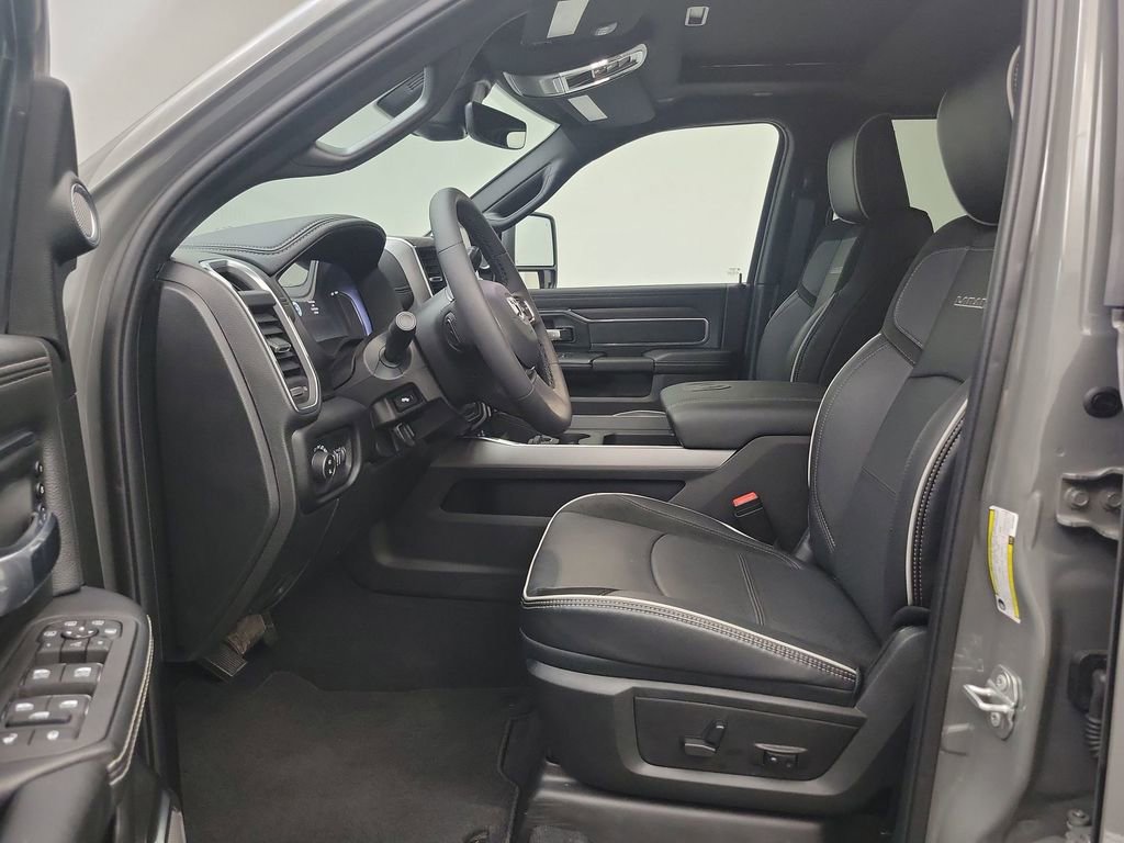 Used 2025 RAM 3500 Laramie image 4