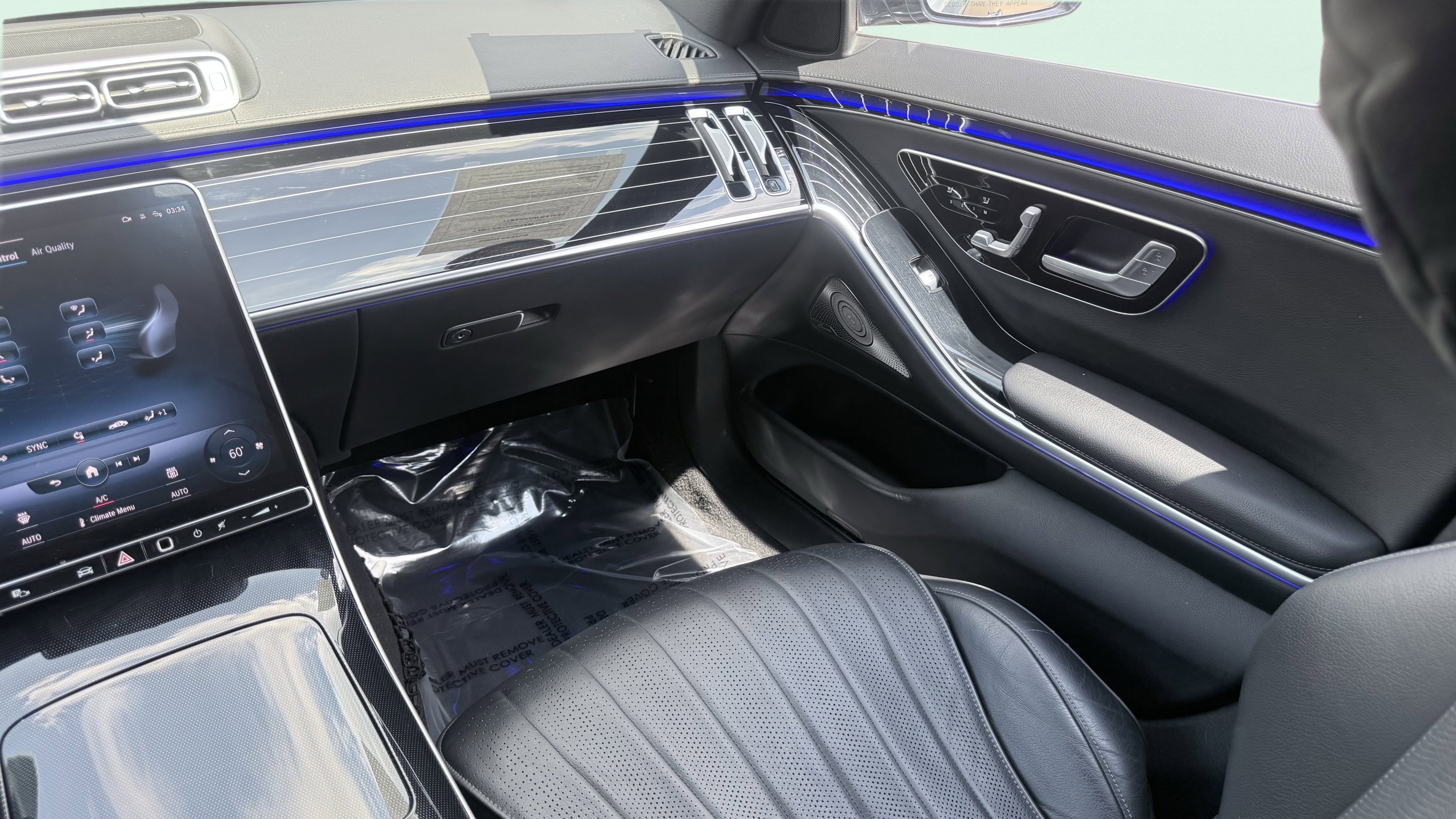 Used 2022 Mercedes-Benz S 580 4MATIC Sedan w/ AMG Line Package image 46