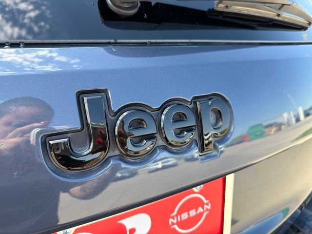 Used 2021 Jeep Grand Cherokee Limited X RWD image 13