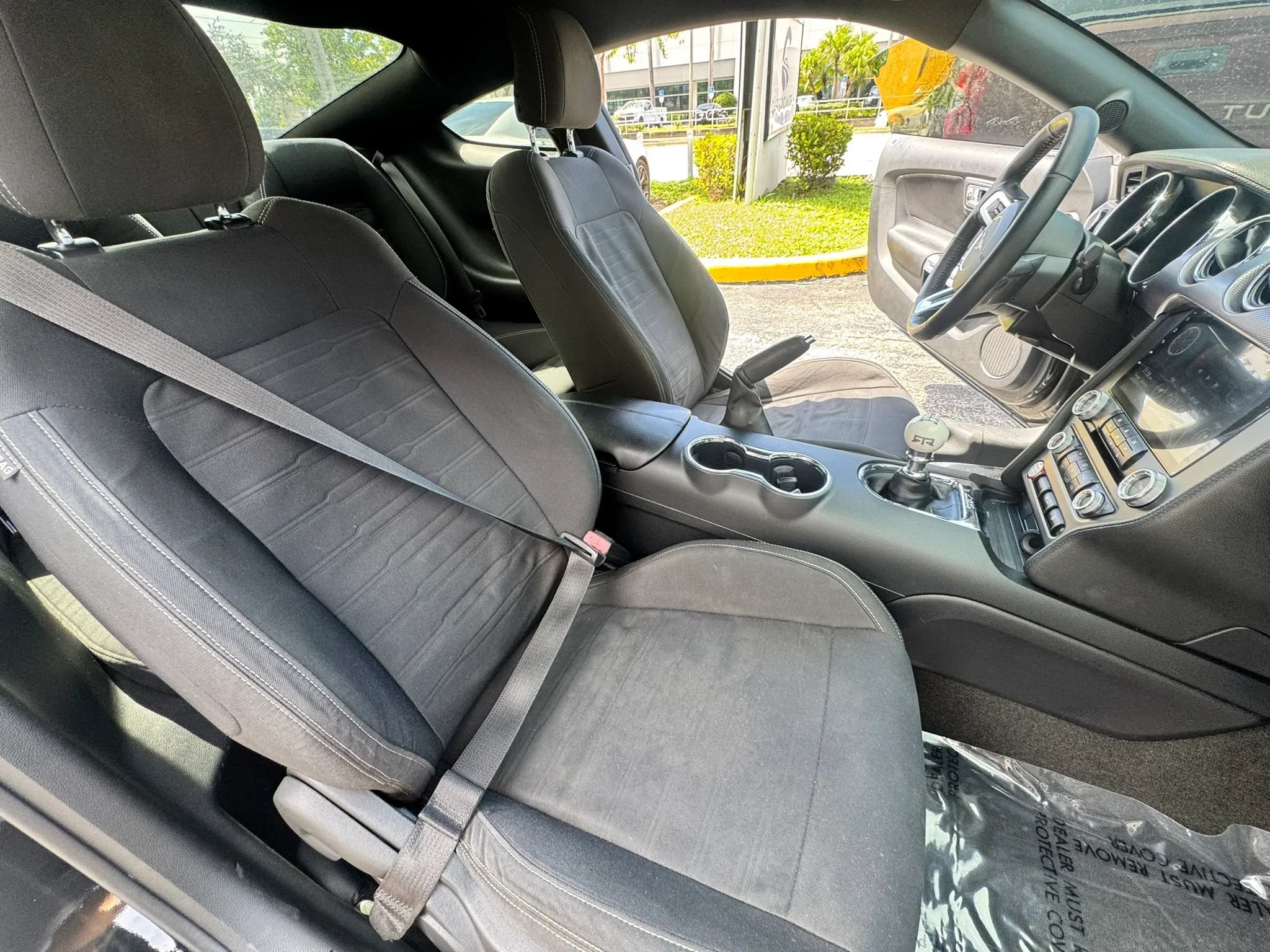 Used 2015 Ford Mustang GT RWD image 23