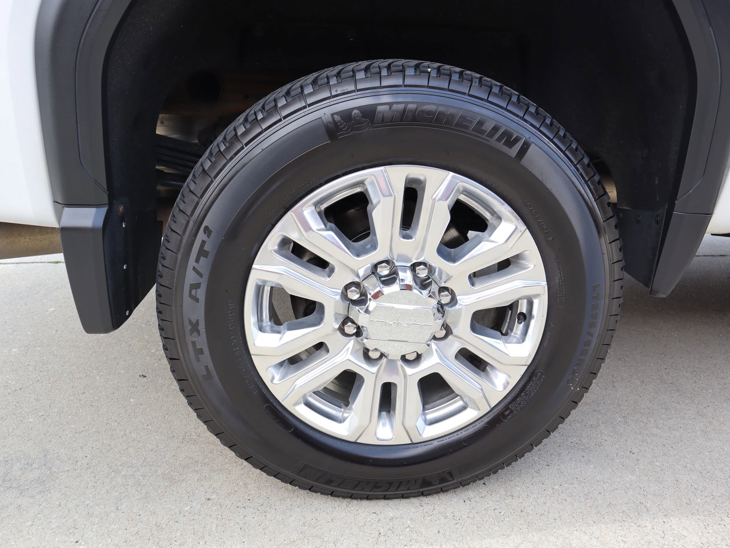 Used 2021 GMC Sierra 2500 Denali w/ Denali Ultimate Package image 37