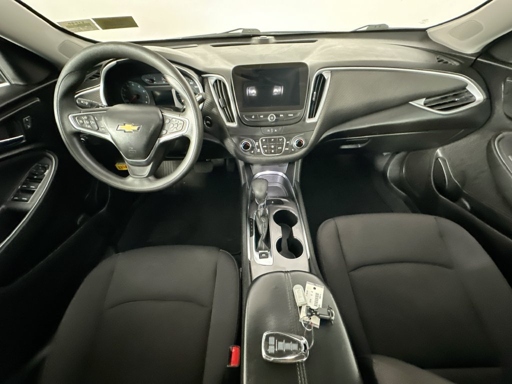 Used 2023 Chevrolet Malibu LT FWD image 10