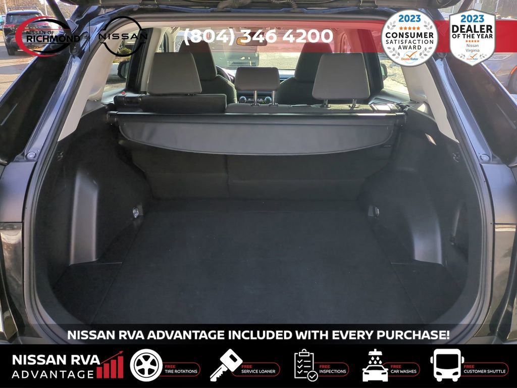 Used 2023 Toyota RAV4 XLE image 14