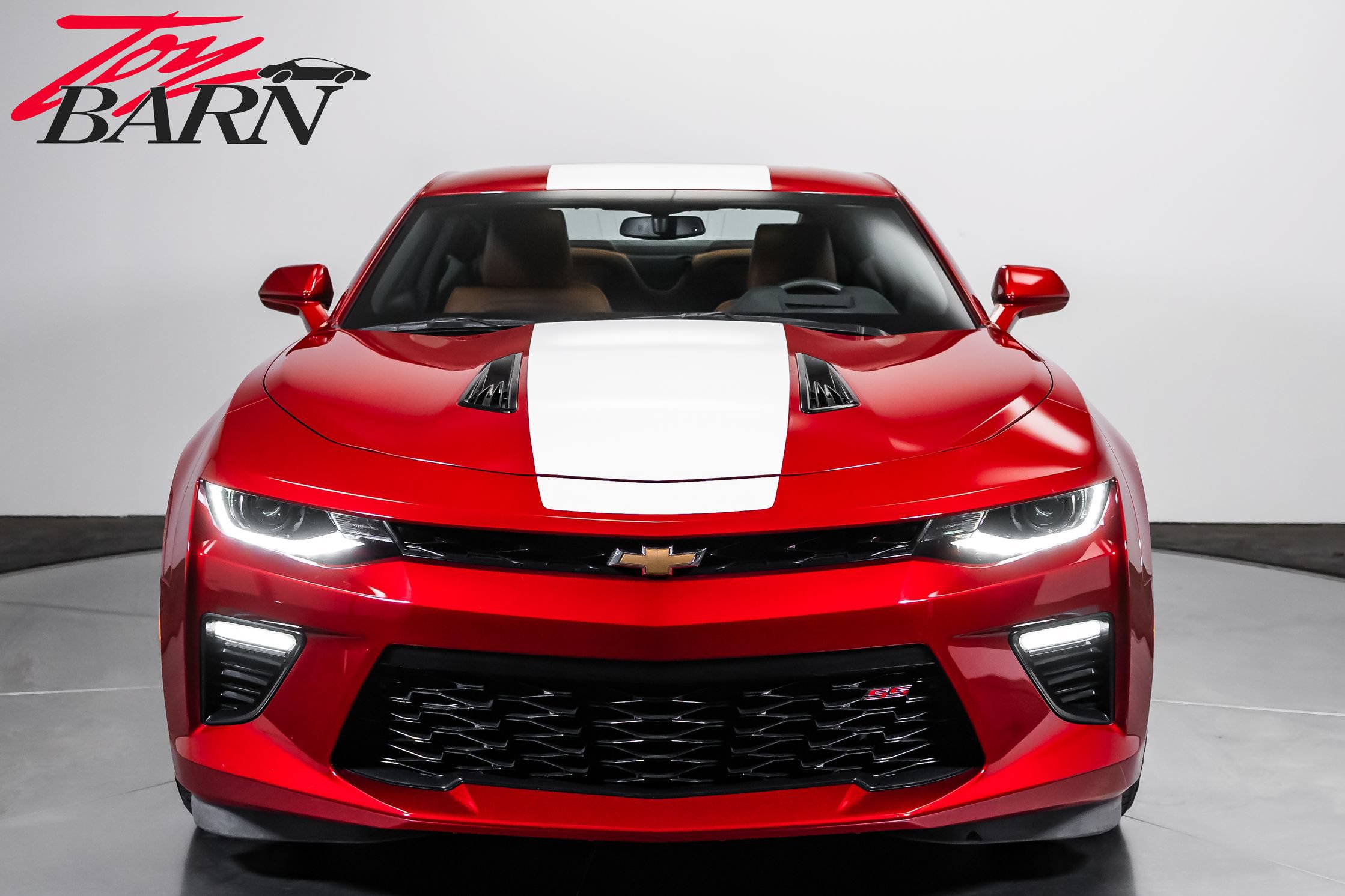 Used 2016 Chevrolet Camaro SS RWD image 8