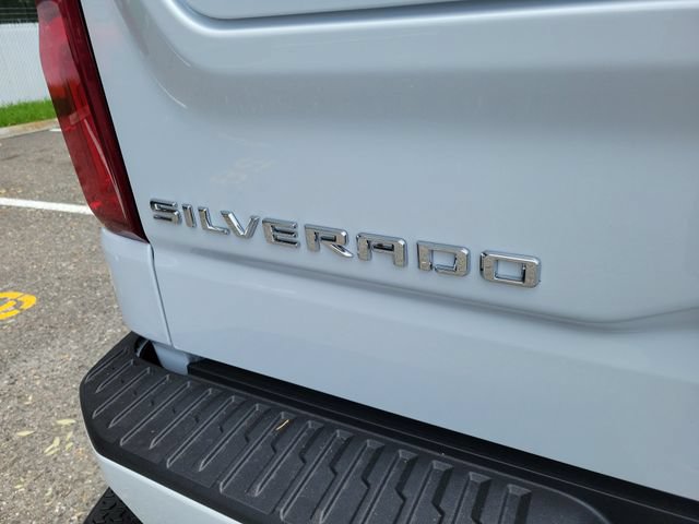 New 2026 Chevrolet Silverado 1500 High Country w/ Technology Package AWD/4WD image 9