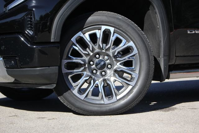 Used 2023 GMC Sierra 1500 Denali Ultimate image 3