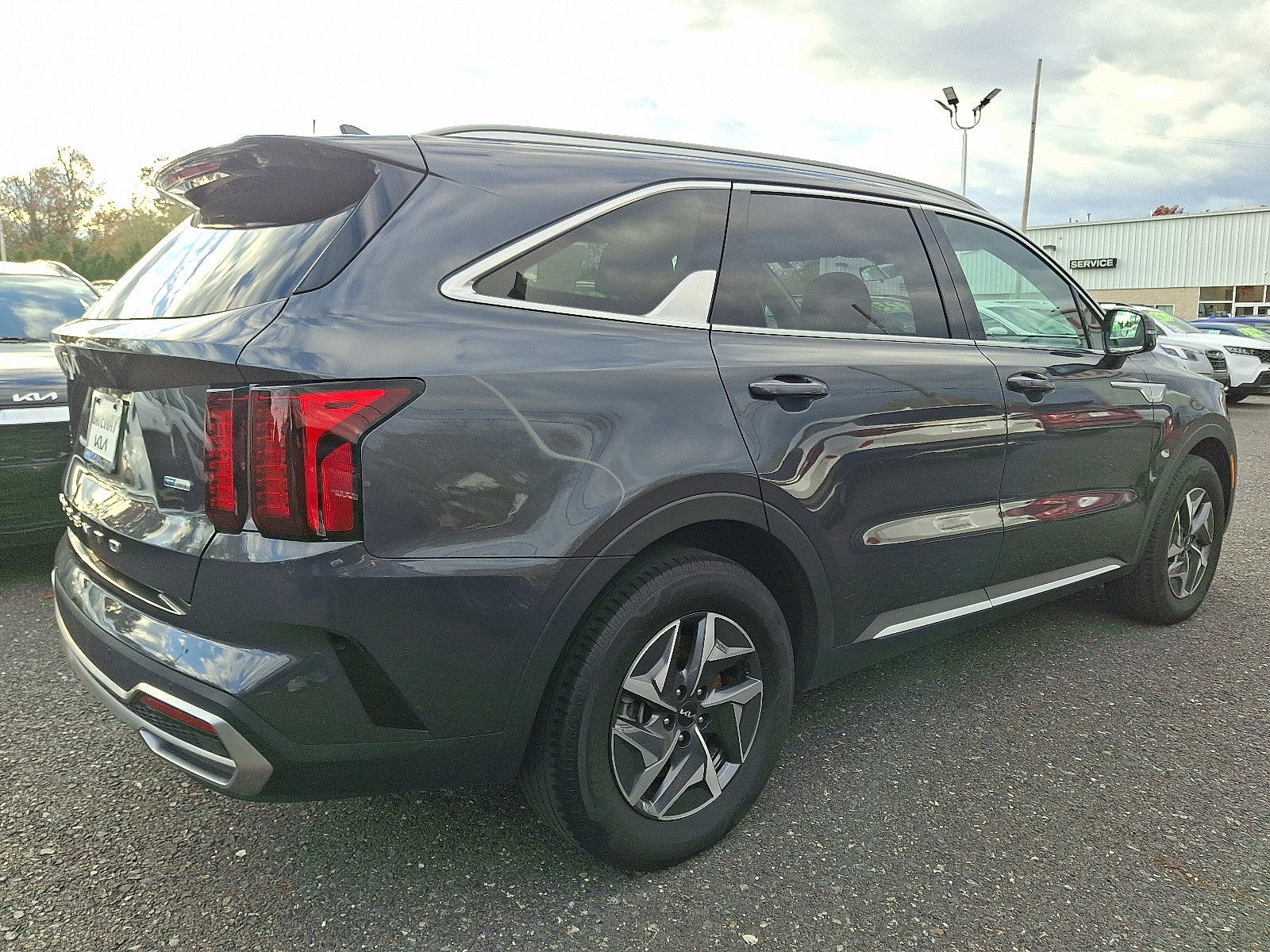 Certified 2022 Kia Sorento S image 6