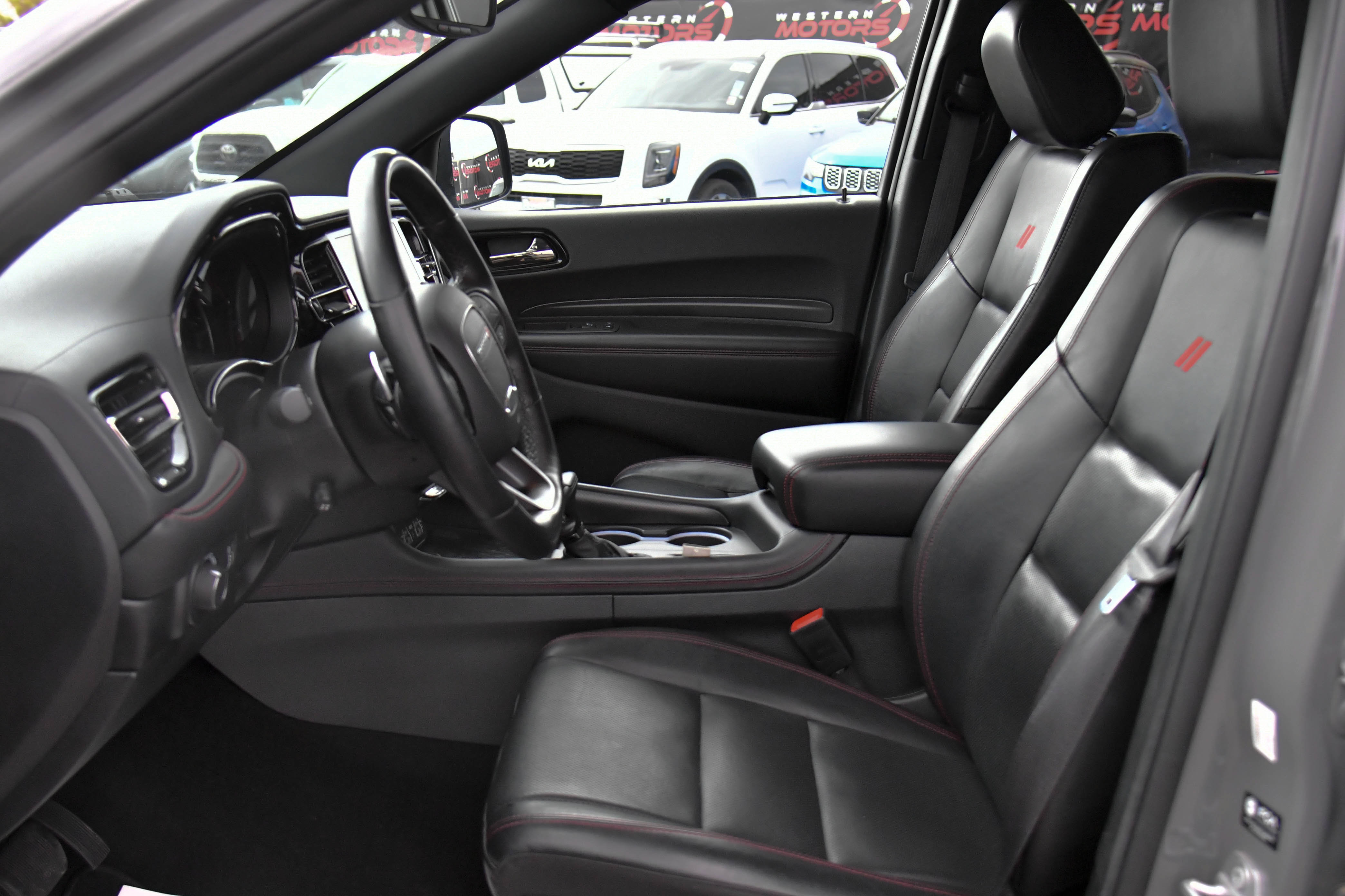 Used 2025 Dodge Durango GT AWD/4WD image 18