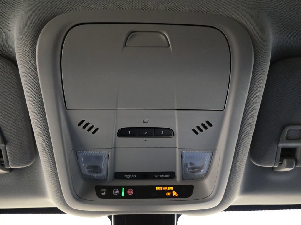 Used 2023 GMC Terrain AT4 w/ LPO, Floor Liner Package AWD/4WD image 18