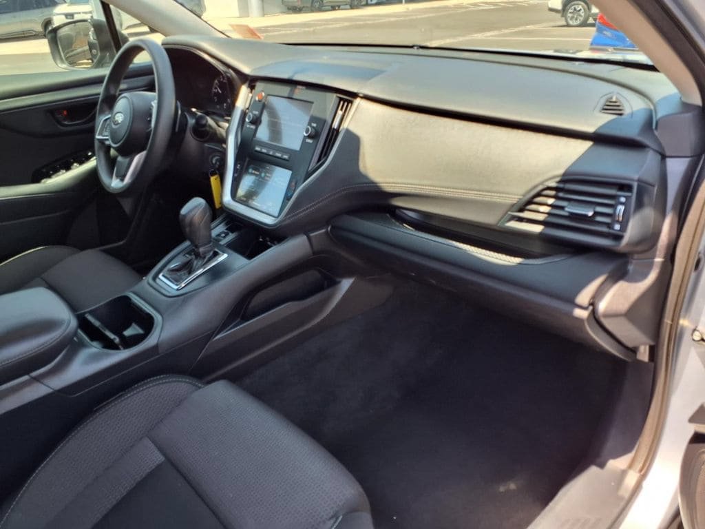 Used 2021 Subaru Outback AWD/4WD image 17