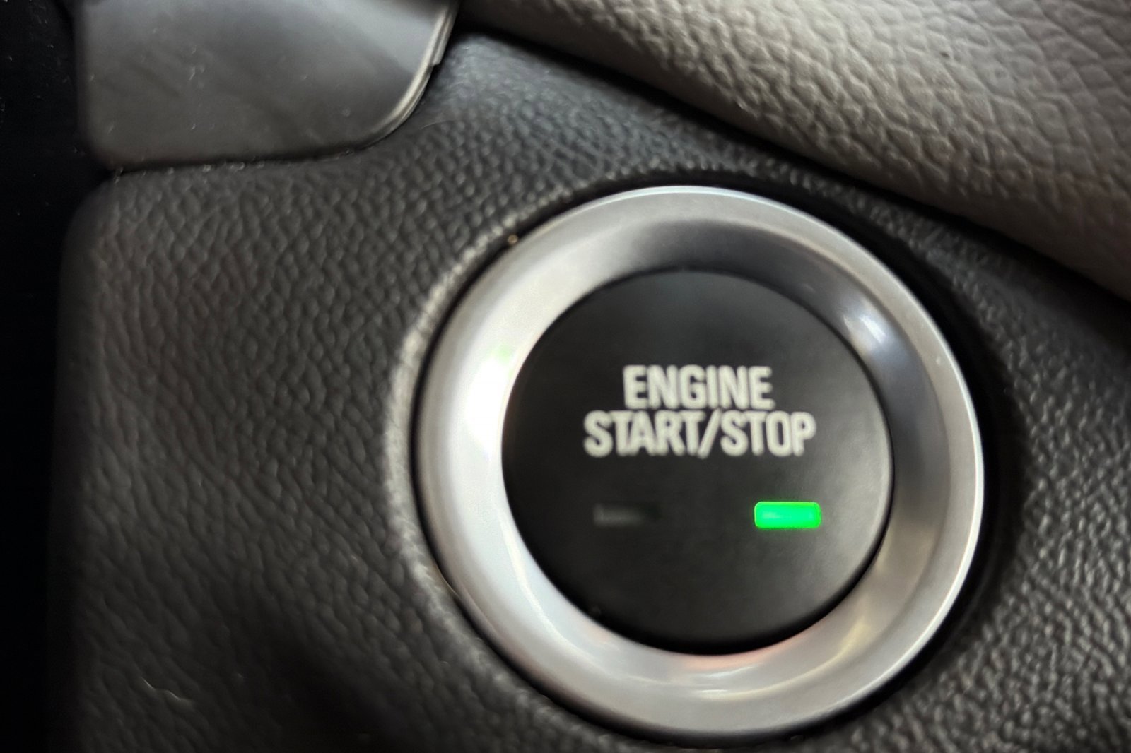 Used 2024 Chevrolet Equinox LS w/ LS Convenience Package image 22