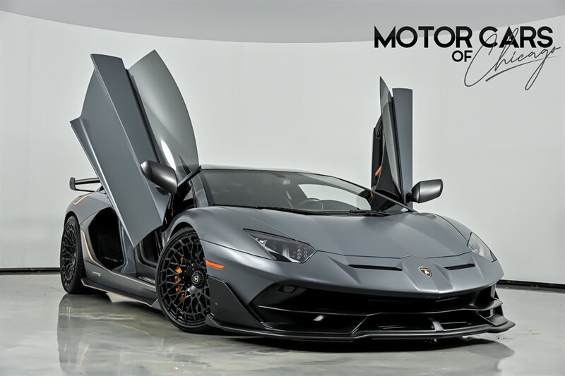 Used 2019 Lamborghini Aventador SVJ AWD/4WD image 1