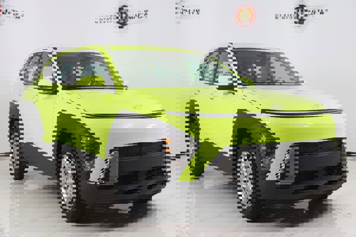 Used 2024 Hyundai Kona SE image 20