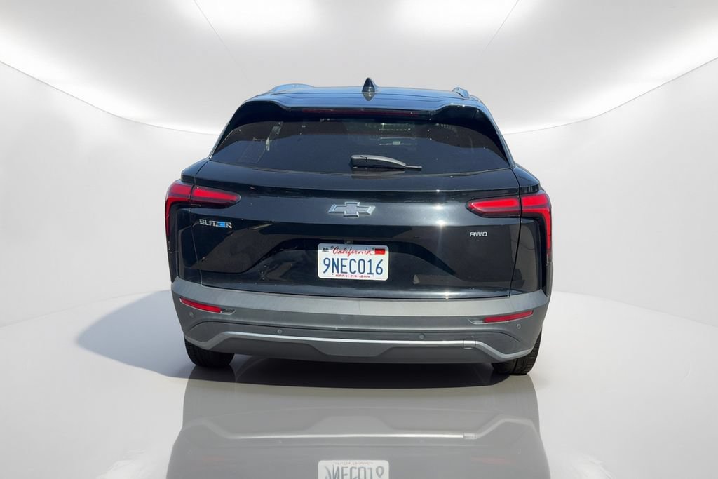 Used 2024 Chevrolet Blazer EV LT AWD/4WD image 7