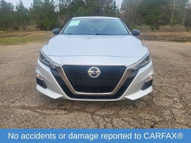Used 2021 Nissan Altima 2.5 SR image 2
