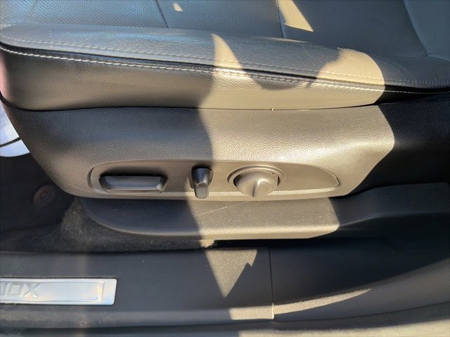 Used 2020 Chevrolet Equinox Premier image 18