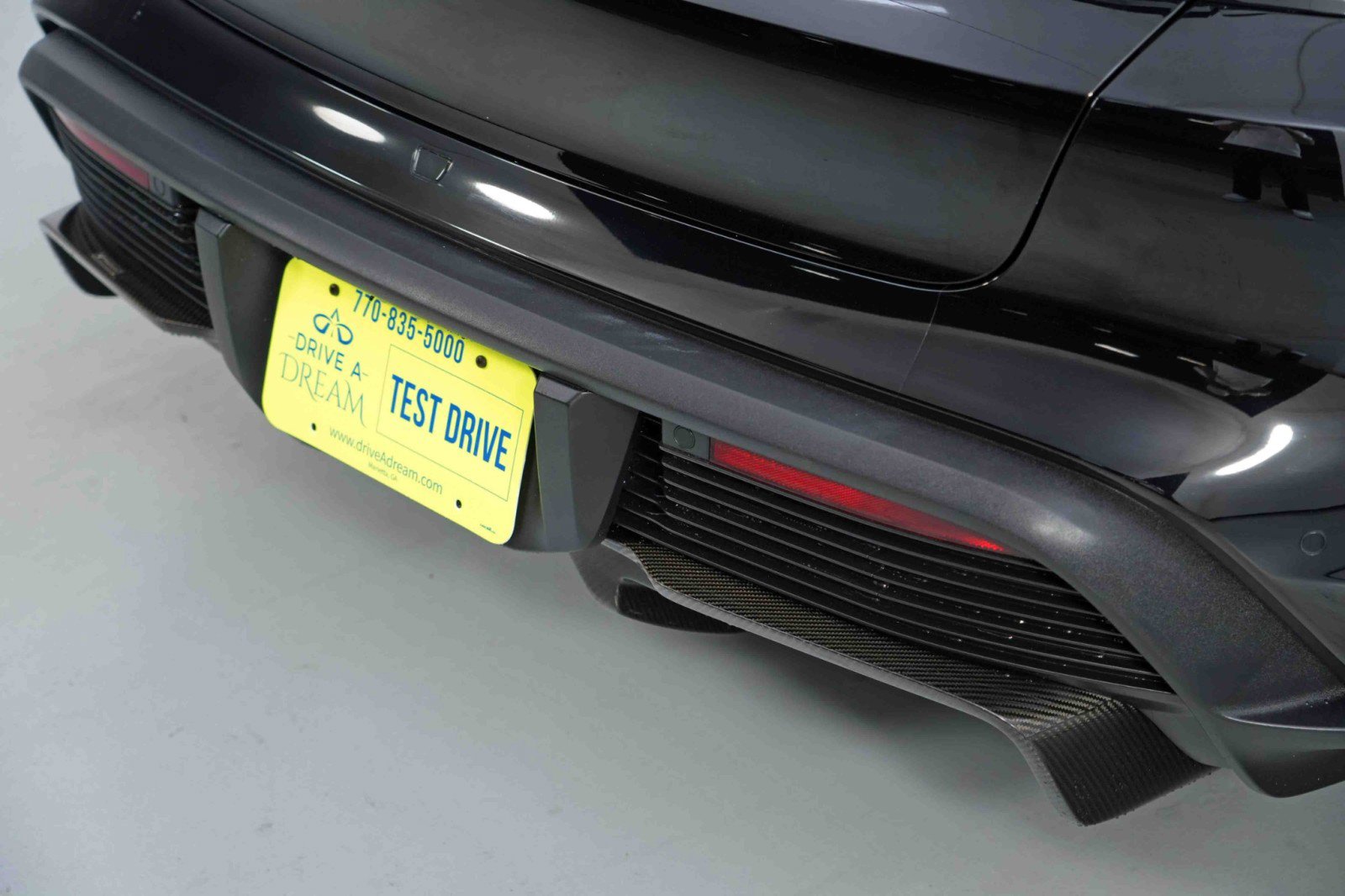 Used 2022 Porsche Taycan Turbo S image 65