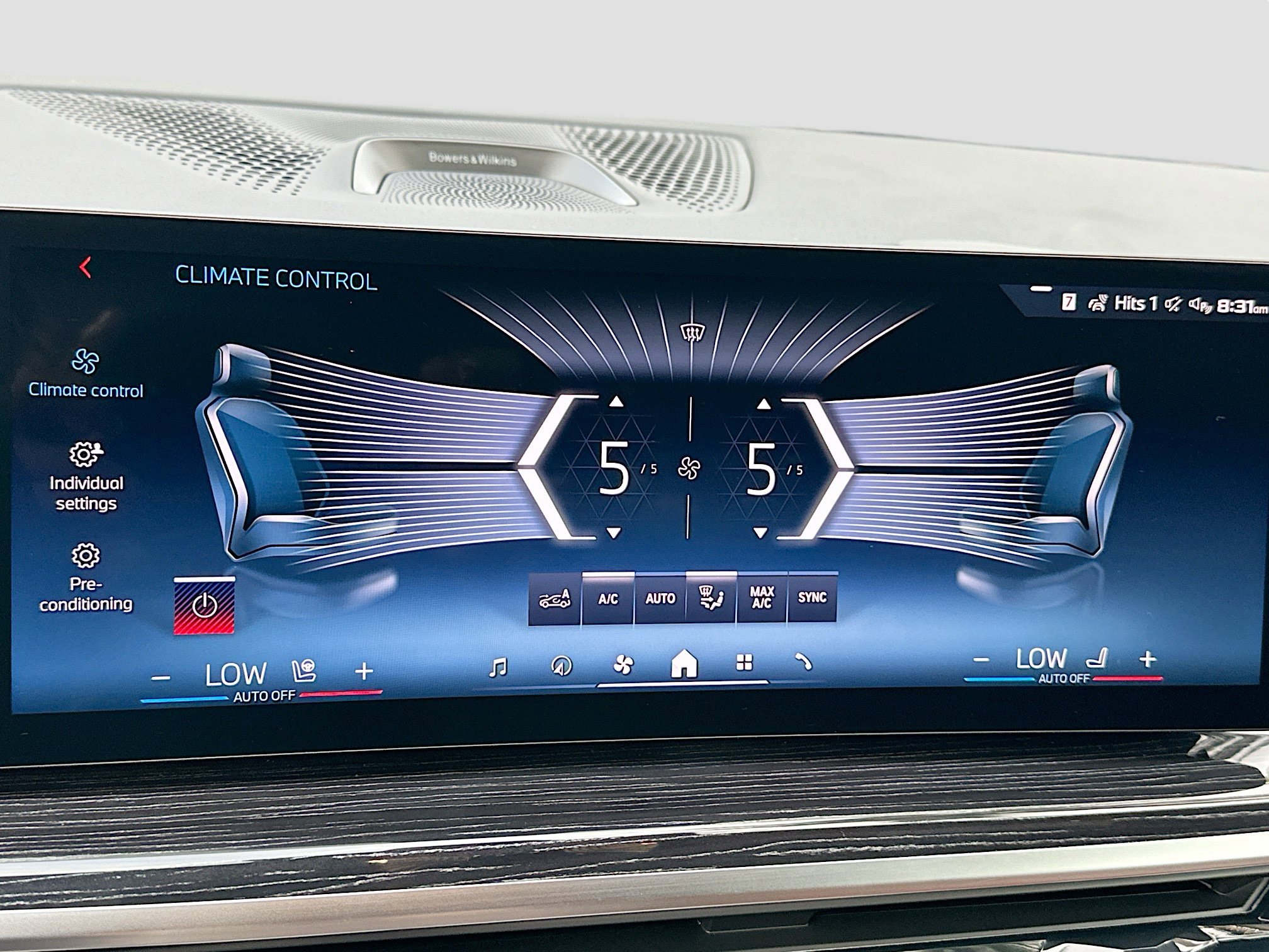 New 2026 BMW X7 M60i image 15