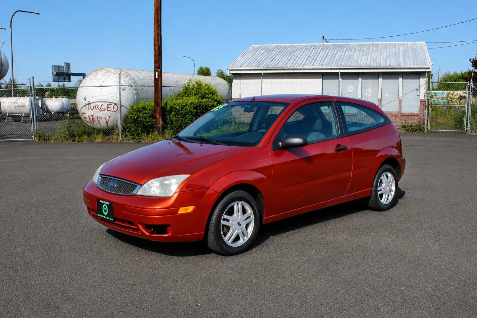 Used 2005 Ford Focus SE FWD image 3