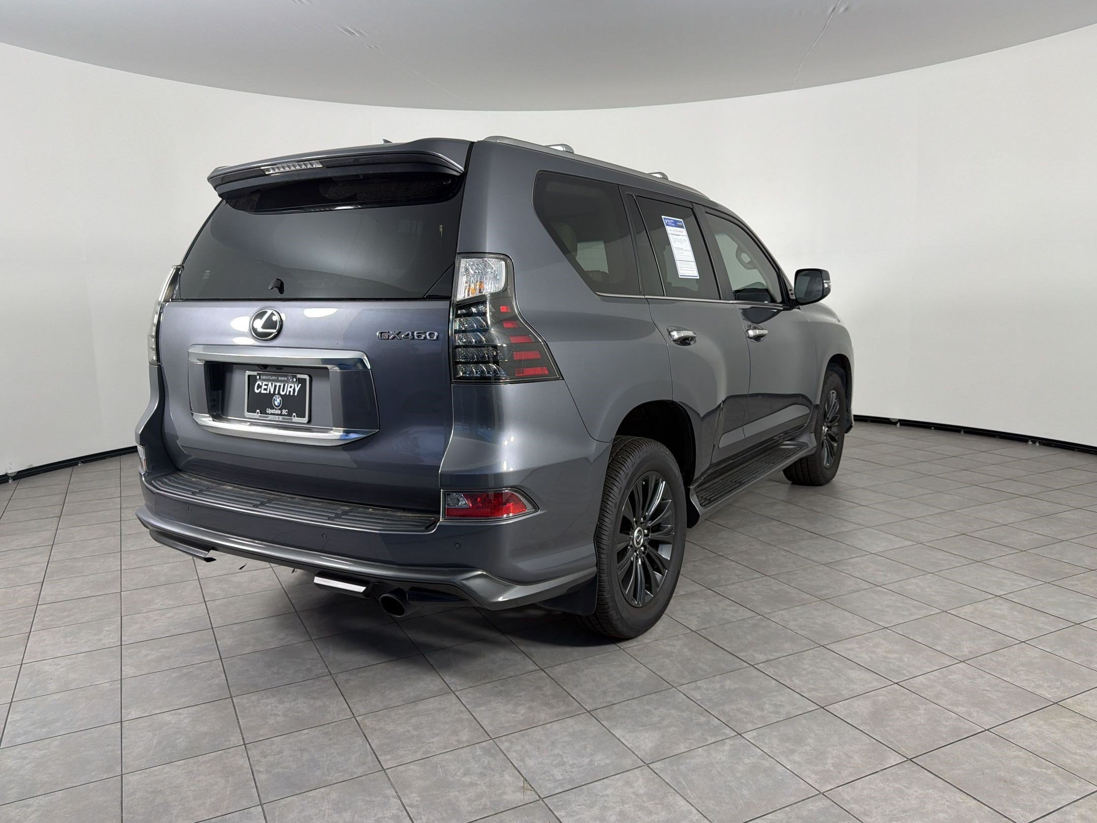 Used 2023 Lexus GX 460 Premium w/ Accessory Package AWD/4WD image 9