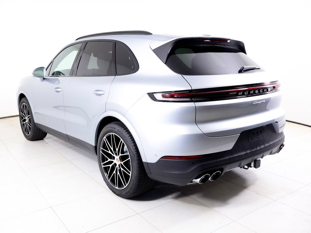 New 2026 Porsche Cayenne AWD/4WD image 3