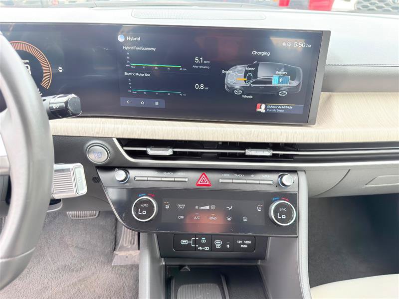 Used 2025 Hyundai Sonata SEL FWD image 15