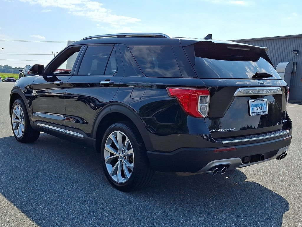 Used 2023 Ford Explorer Platinum w/ Technology Package AWD/4WD image 4