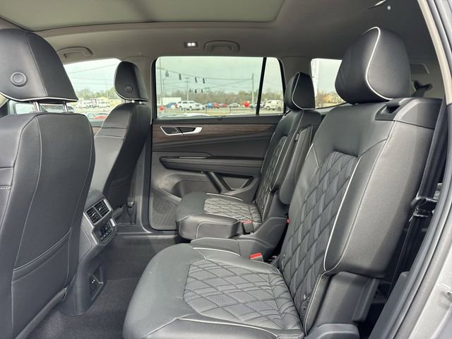 New 2026 Volkswagen Atlas SEL Premium R-Line image 9