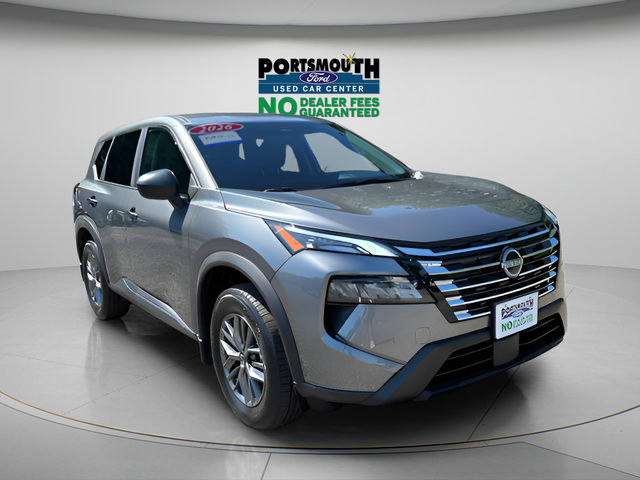 Used 2026 Nissan Rogue S AWD/4WD image 1