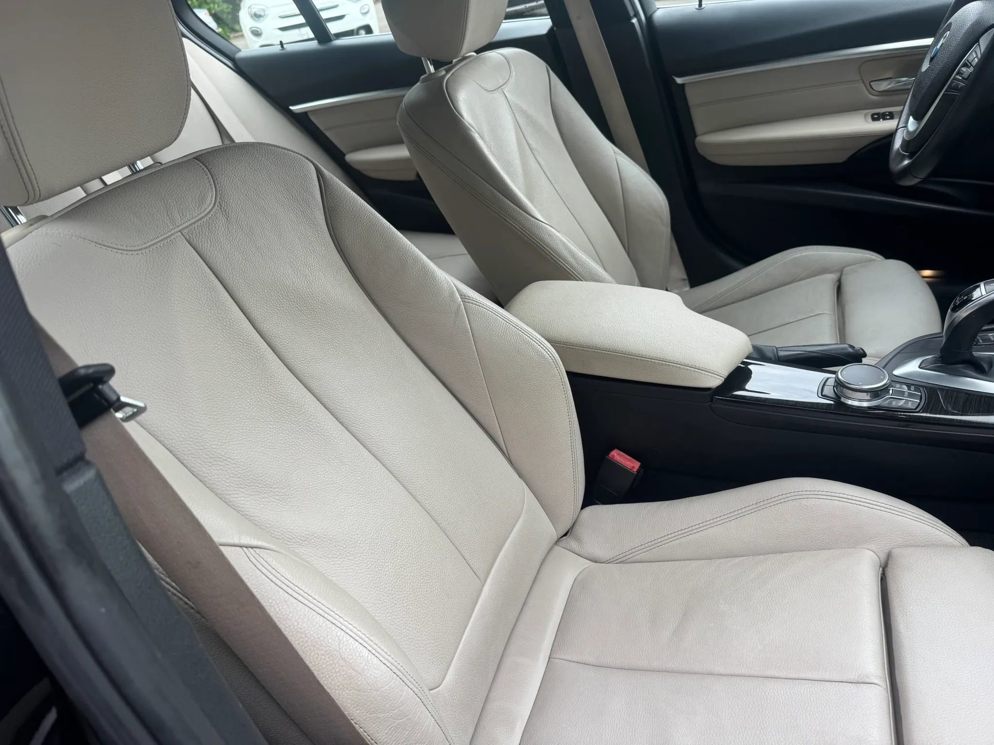 Used 2018 BMW 330i Sedan w/ Convenience Package RWD image 28