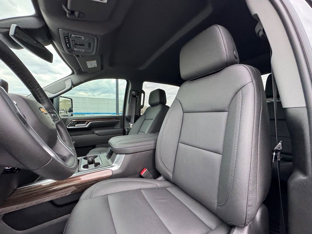 New 2026 Chevrolet Silverado 2500 LT AWD/4WD image 14