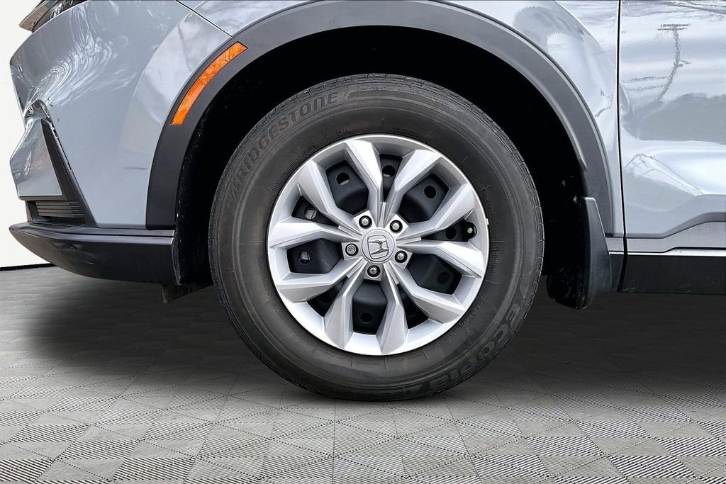 Used 2025 Honda CR-V LX image 23